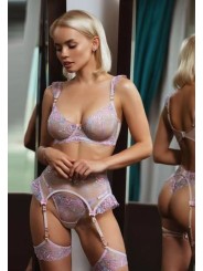 Ensemble de lingerie sexy en dentelle trois pièces de couleur rose clair avec motif floral.