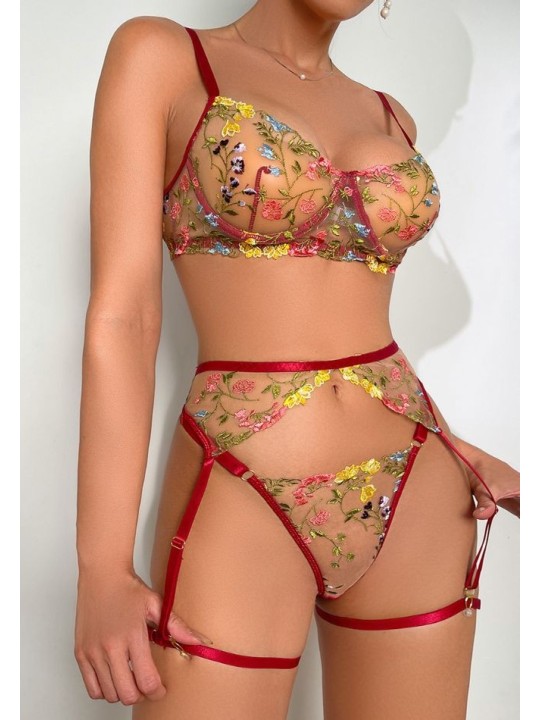 Ensemble de lingerie sexy en dentelle trois pièces de couleur rouge bordeaux, motif floral.